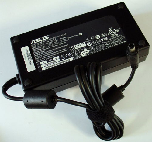 Asus 19V 9.45A 180W Ac adapter